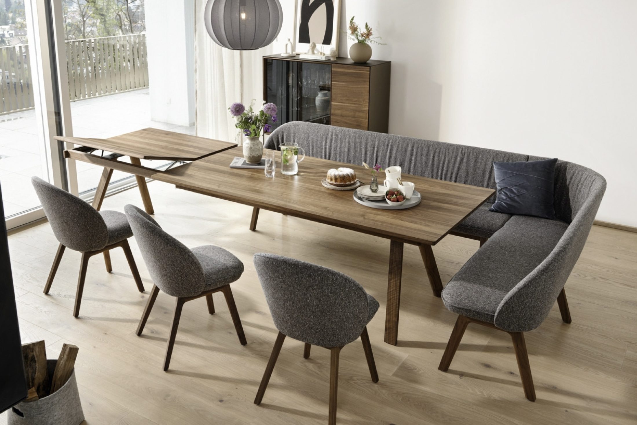 TEAM7 taso Auszugstisch Eckbank NB Location 008